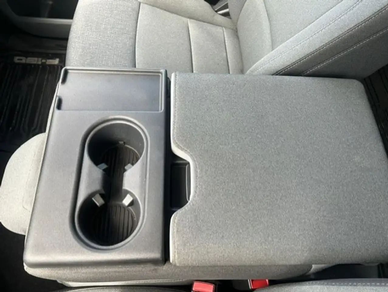 Ford F-150 - Image 19