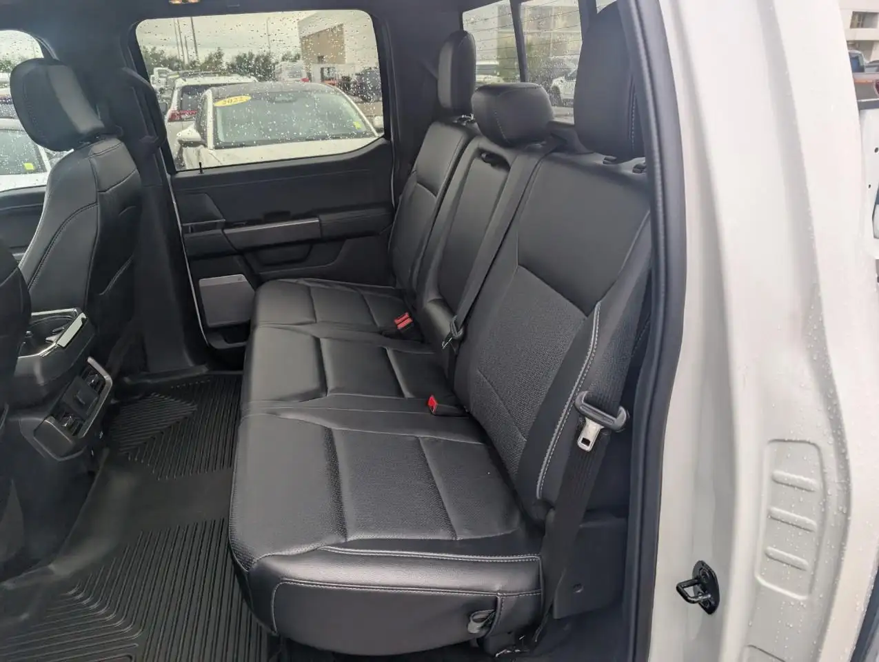 Ford F-150 - Image 18