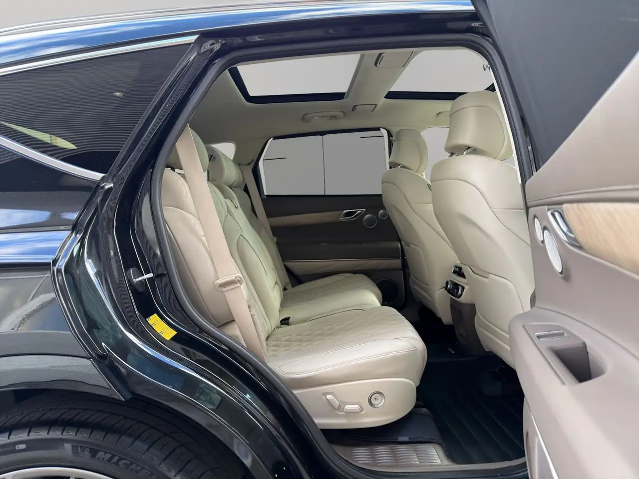 Genesis GV80 - Image 26