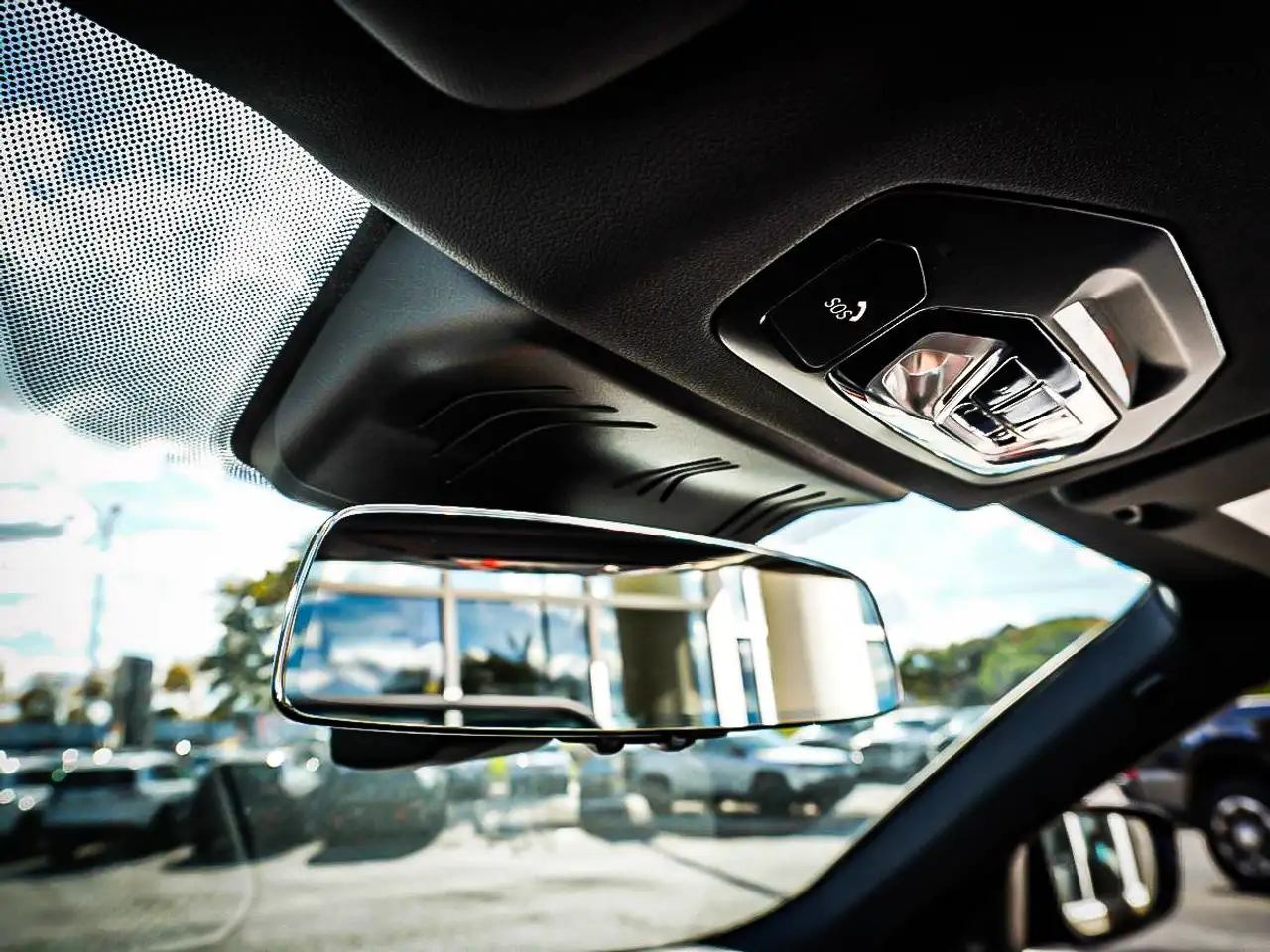 BMW 4 Series - Image 30