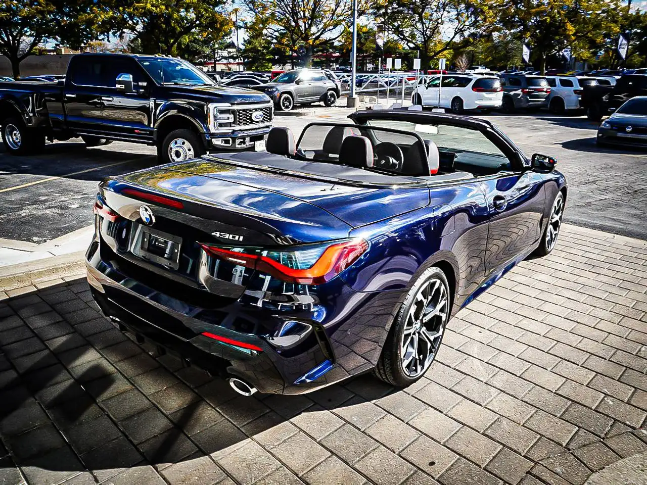 BMW 4 Series - Image 9
