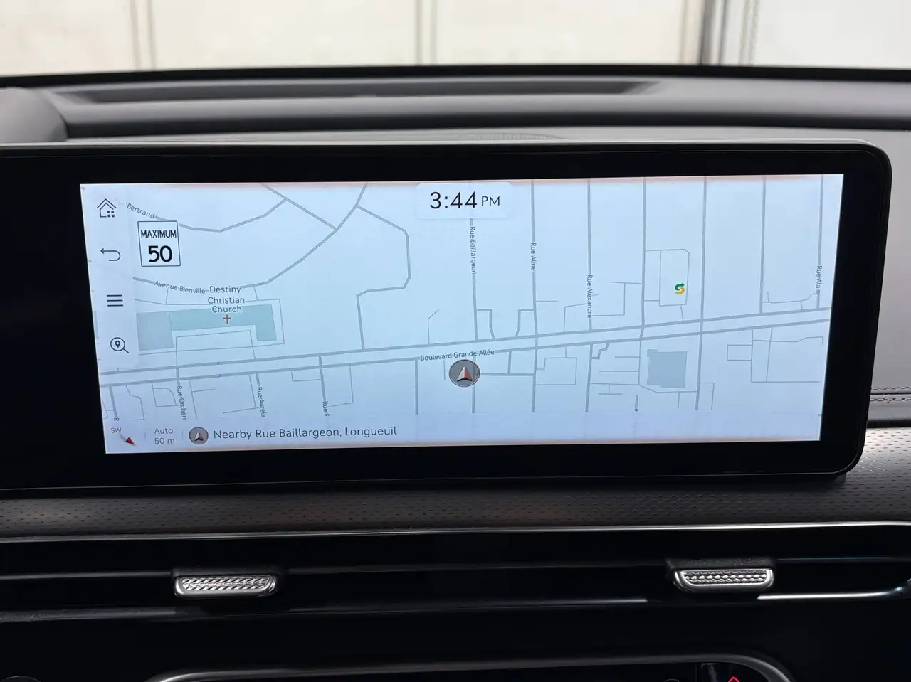 Genesis GV60 - Image 24