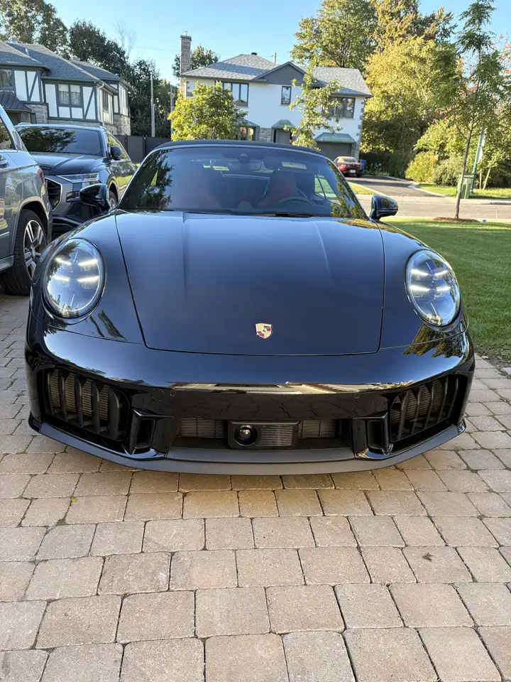 Porsche 911 - Image 2