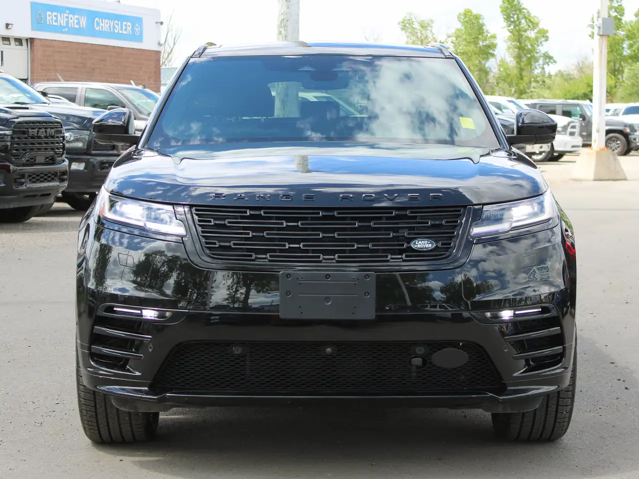Land Rover Range Rover Velar - Image 9