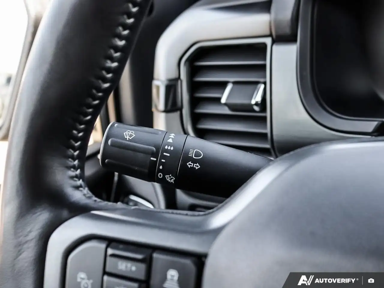 Ford F-150 - Image 15