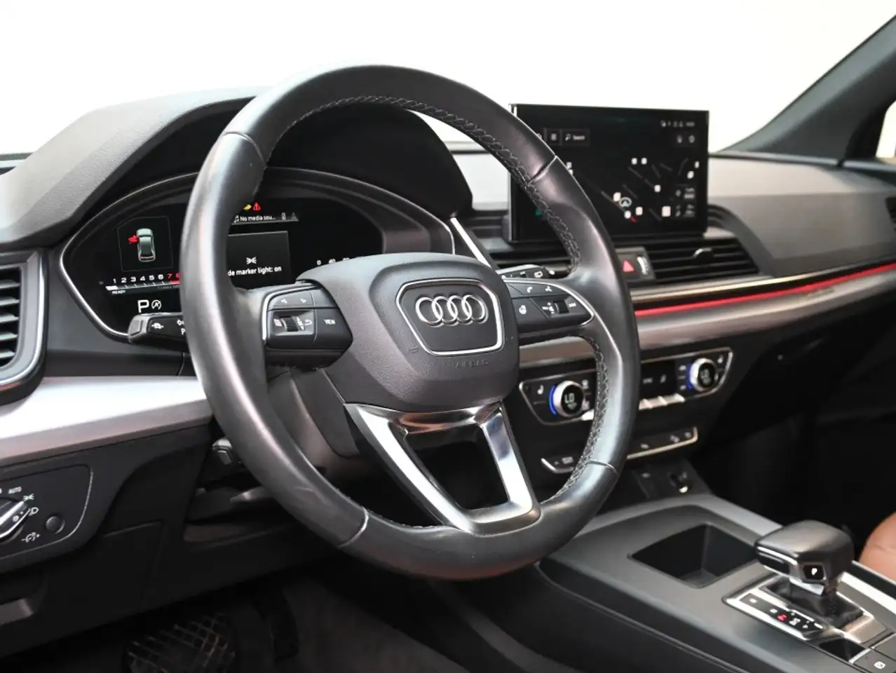 Audi Q5 - Image 20