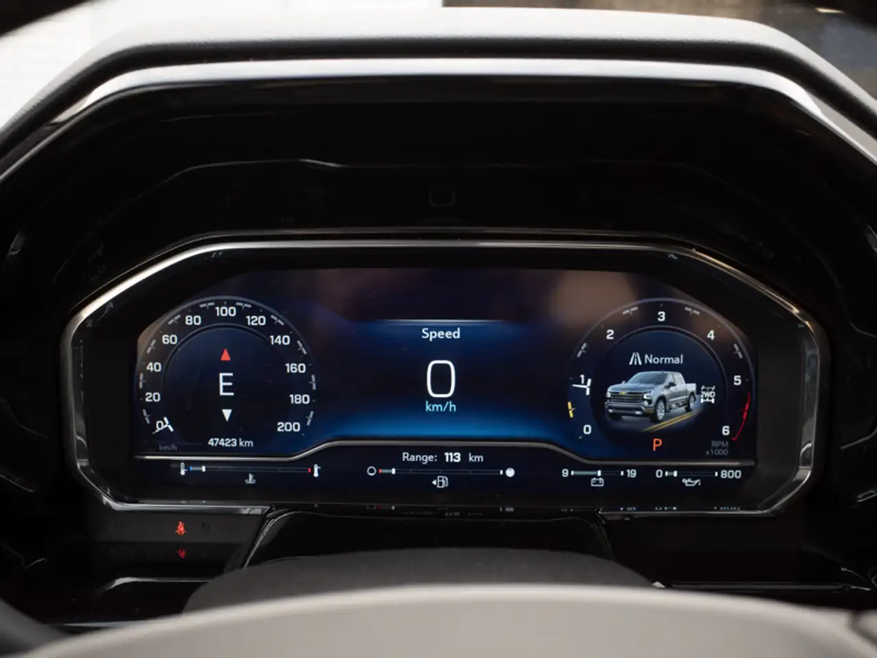 Chevrolet Silverado 1500 - Image 21