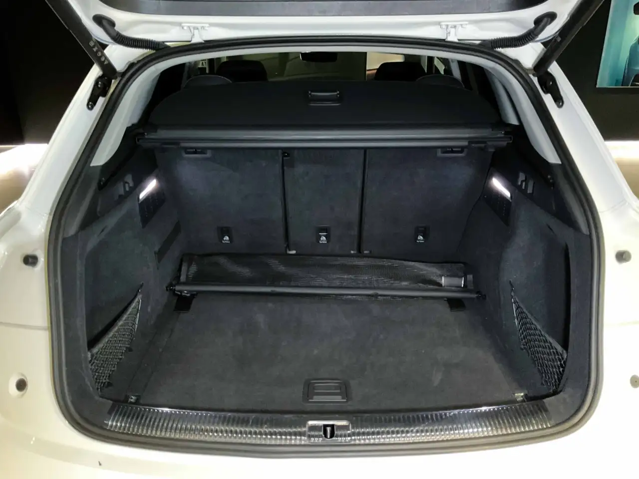 Audi Q5 - Image 21