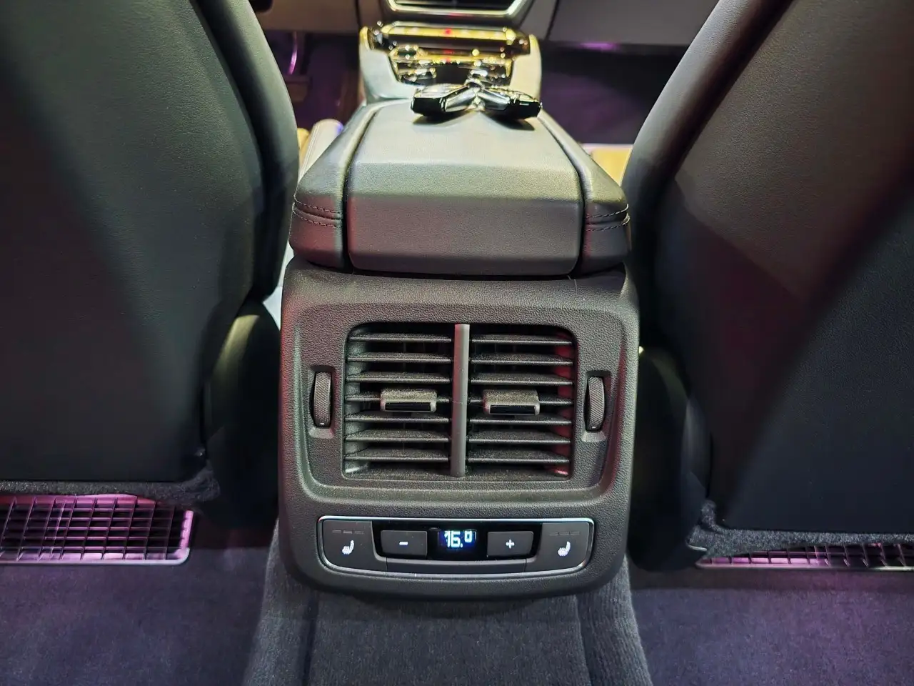 Audi e-tron GT - Image 15