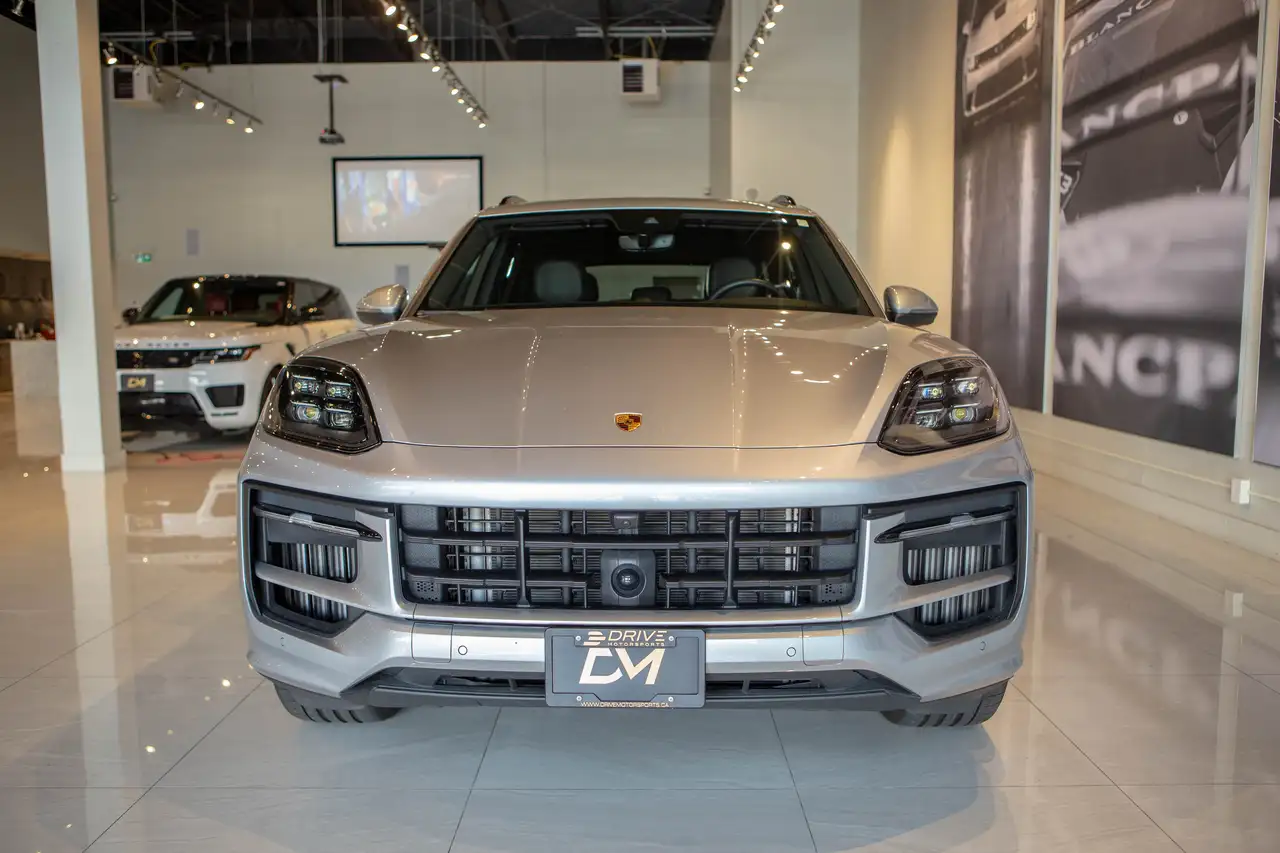 Porsche Cayenne - Image 6