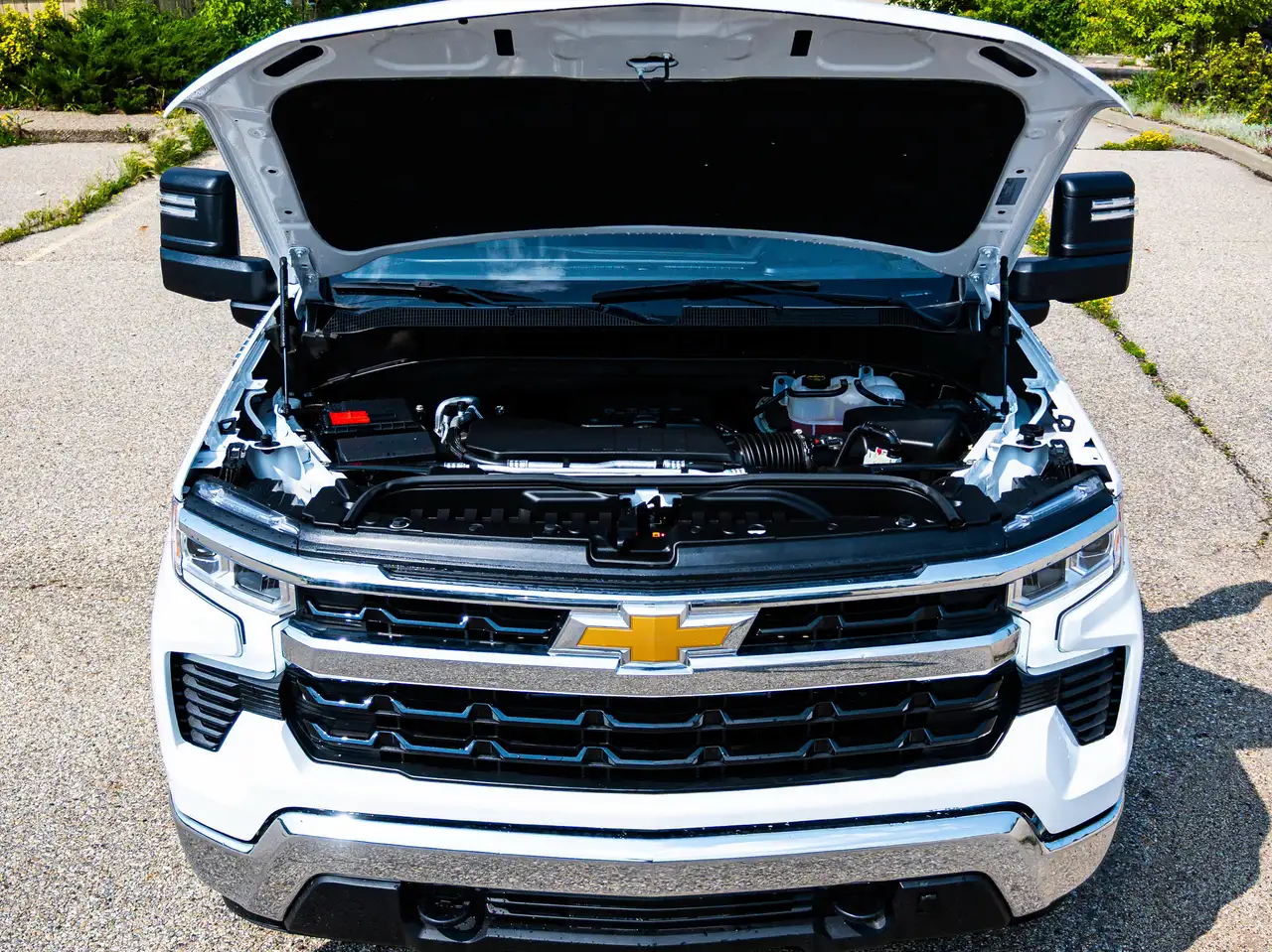 Chevrolet Silverado 1500 - Image 9