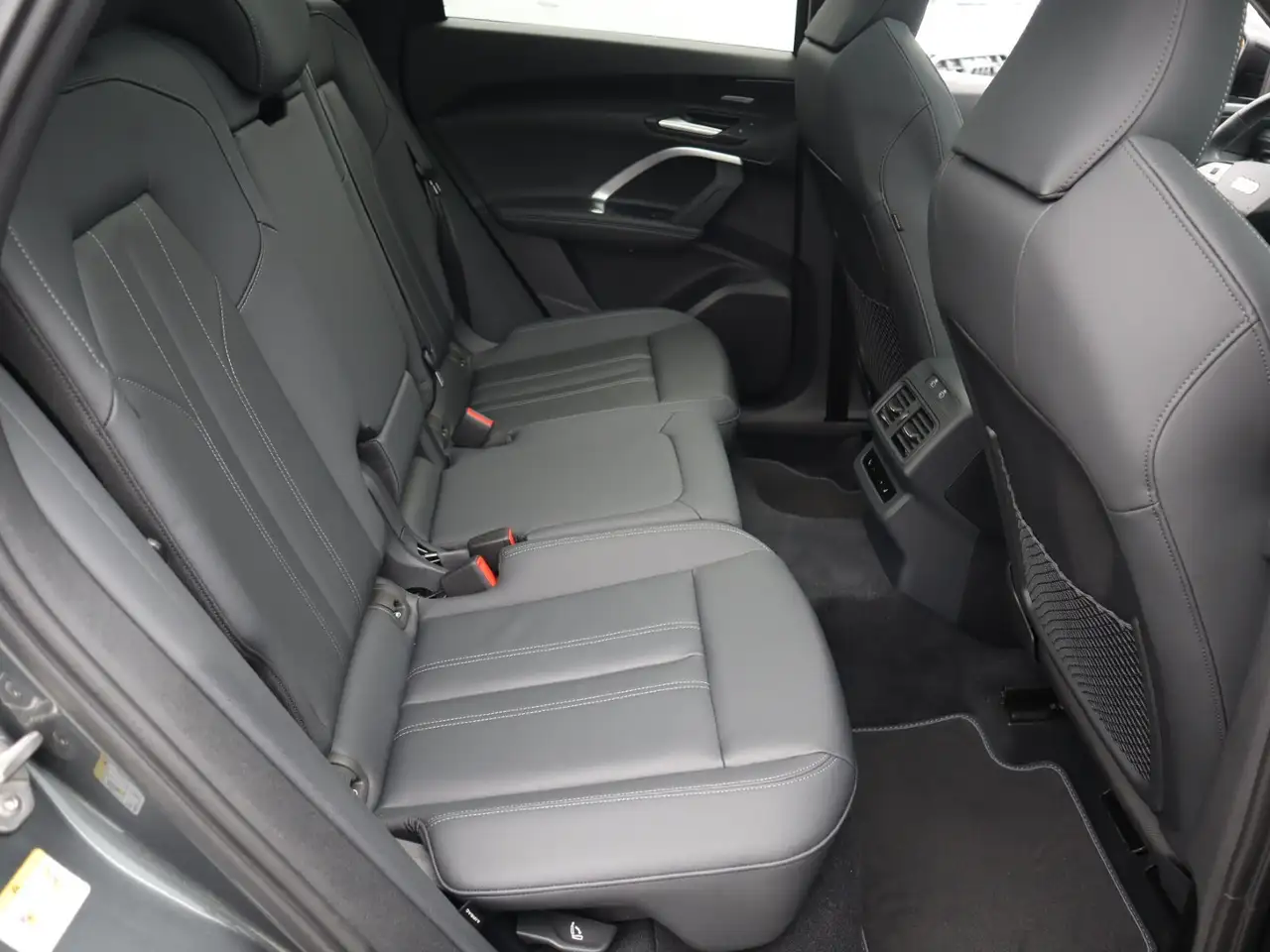 Audi Q5 - Image 17