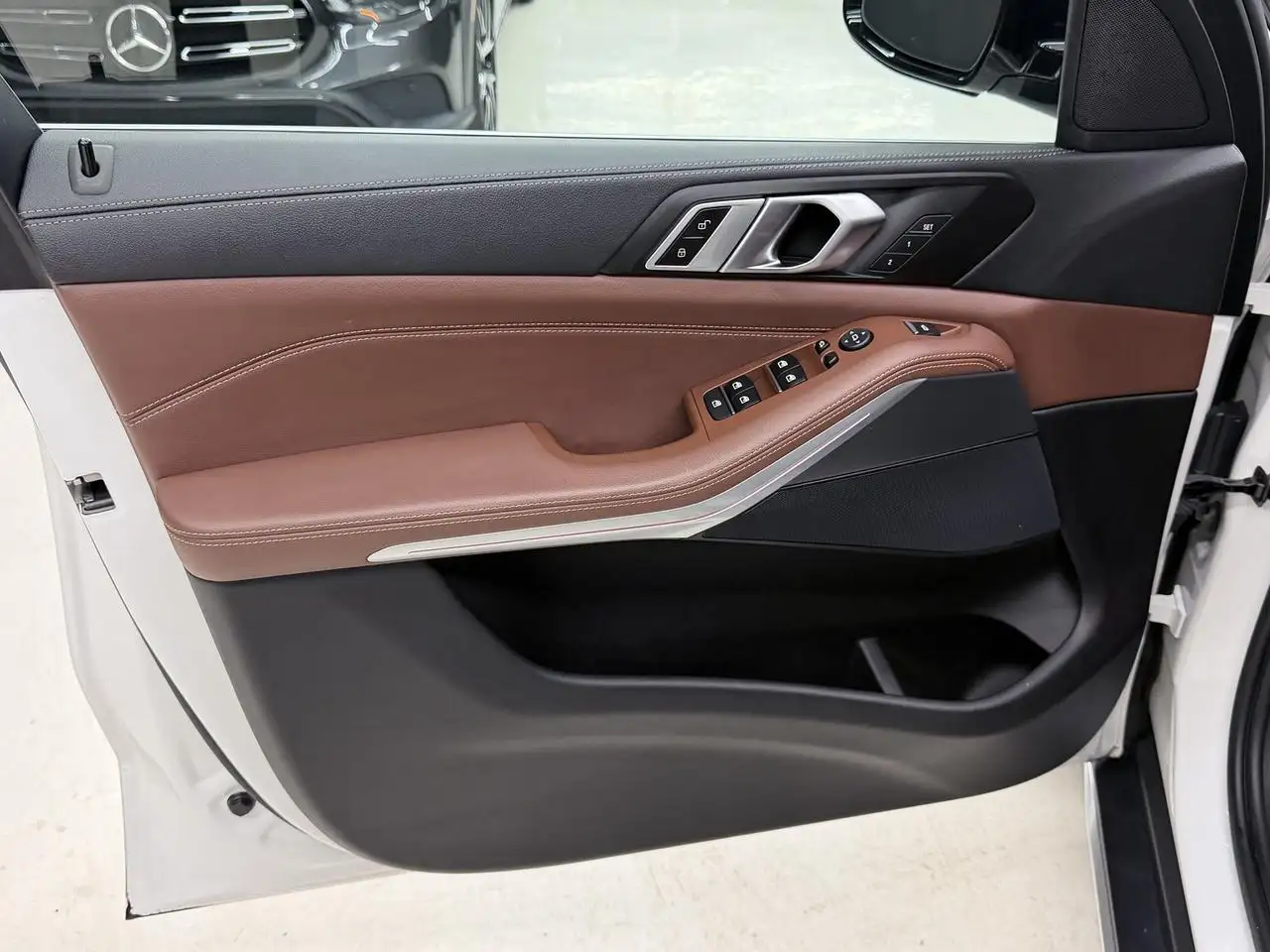 BMW X5 - Image 7