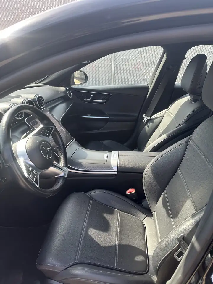 Mercedes-Benz C-Class - Image 9