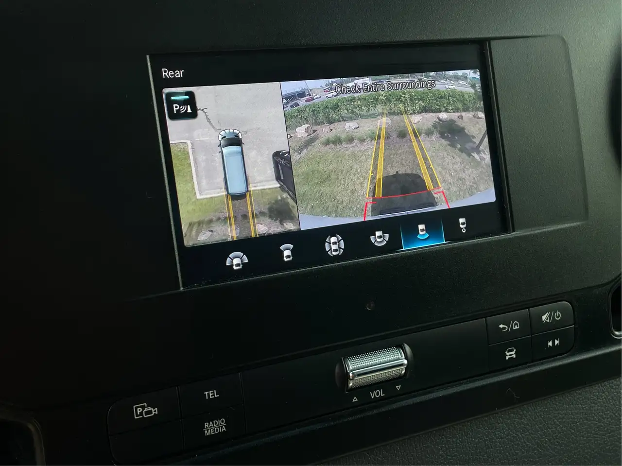 Mercedes-Benz Sprinter - Image 23