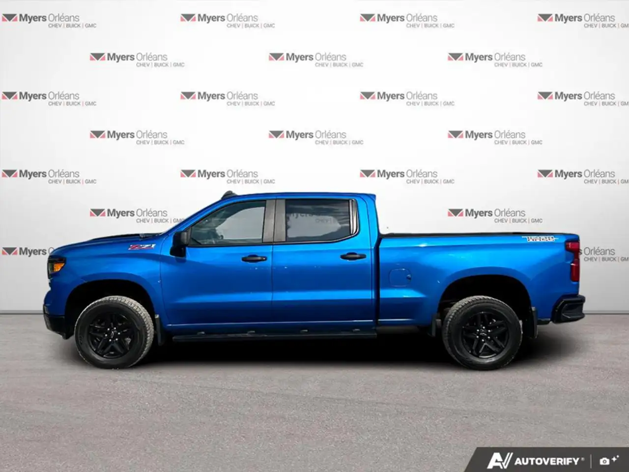 Chevrolet Silverado 1500 - Image 2