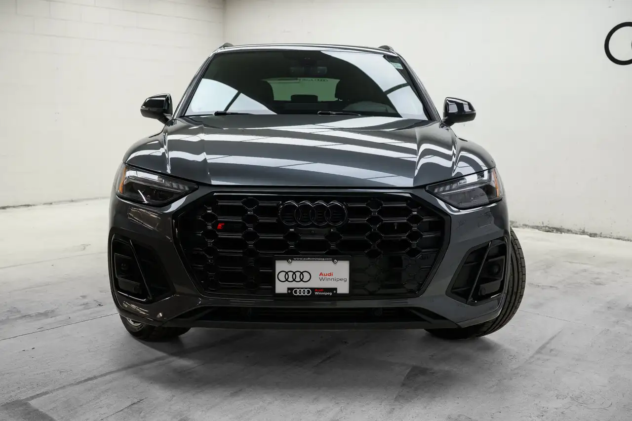 Audi SQ5 - Image 2