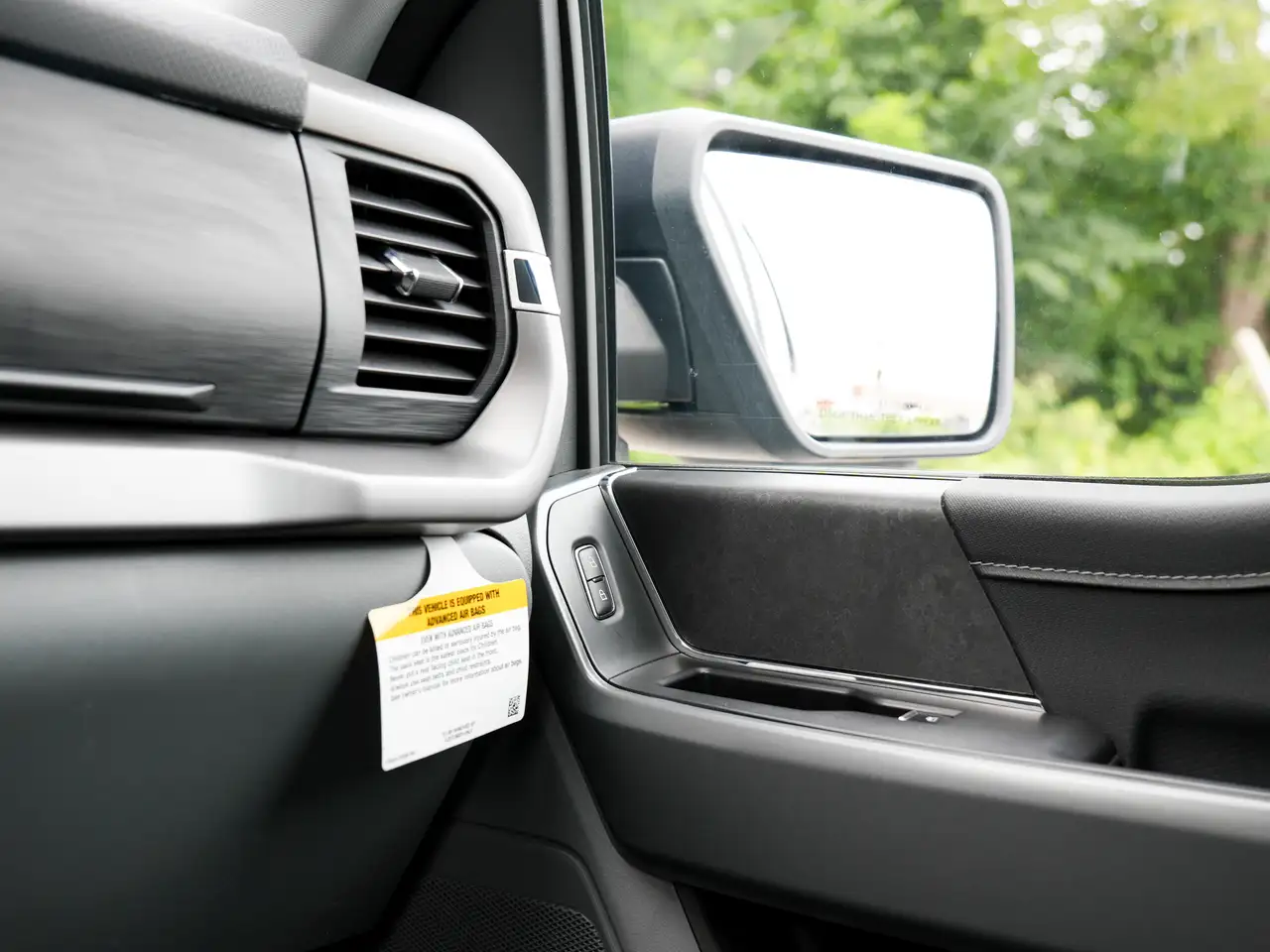 Ford F-150 - Image 40