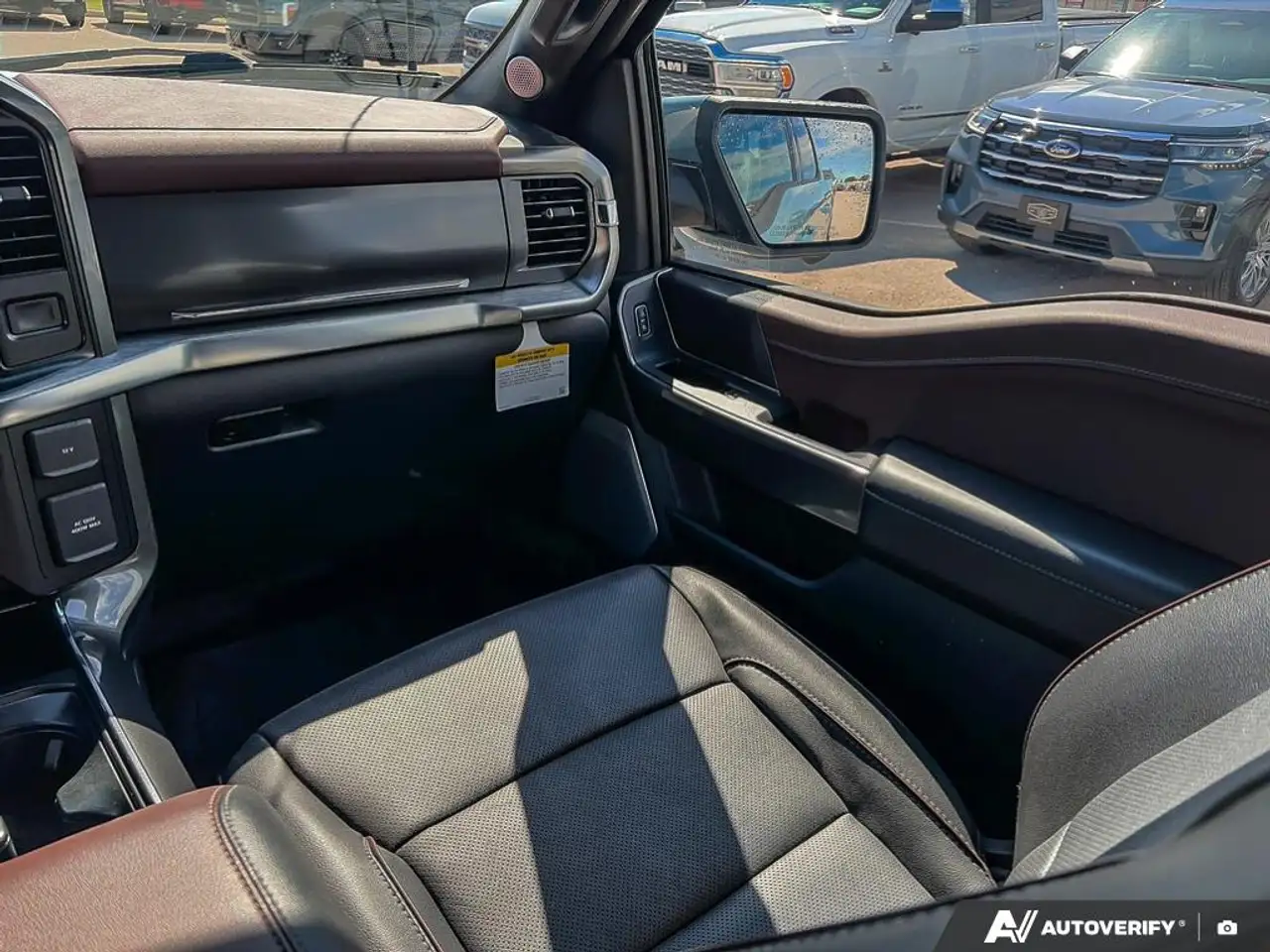 Ford F-150 - Image 25