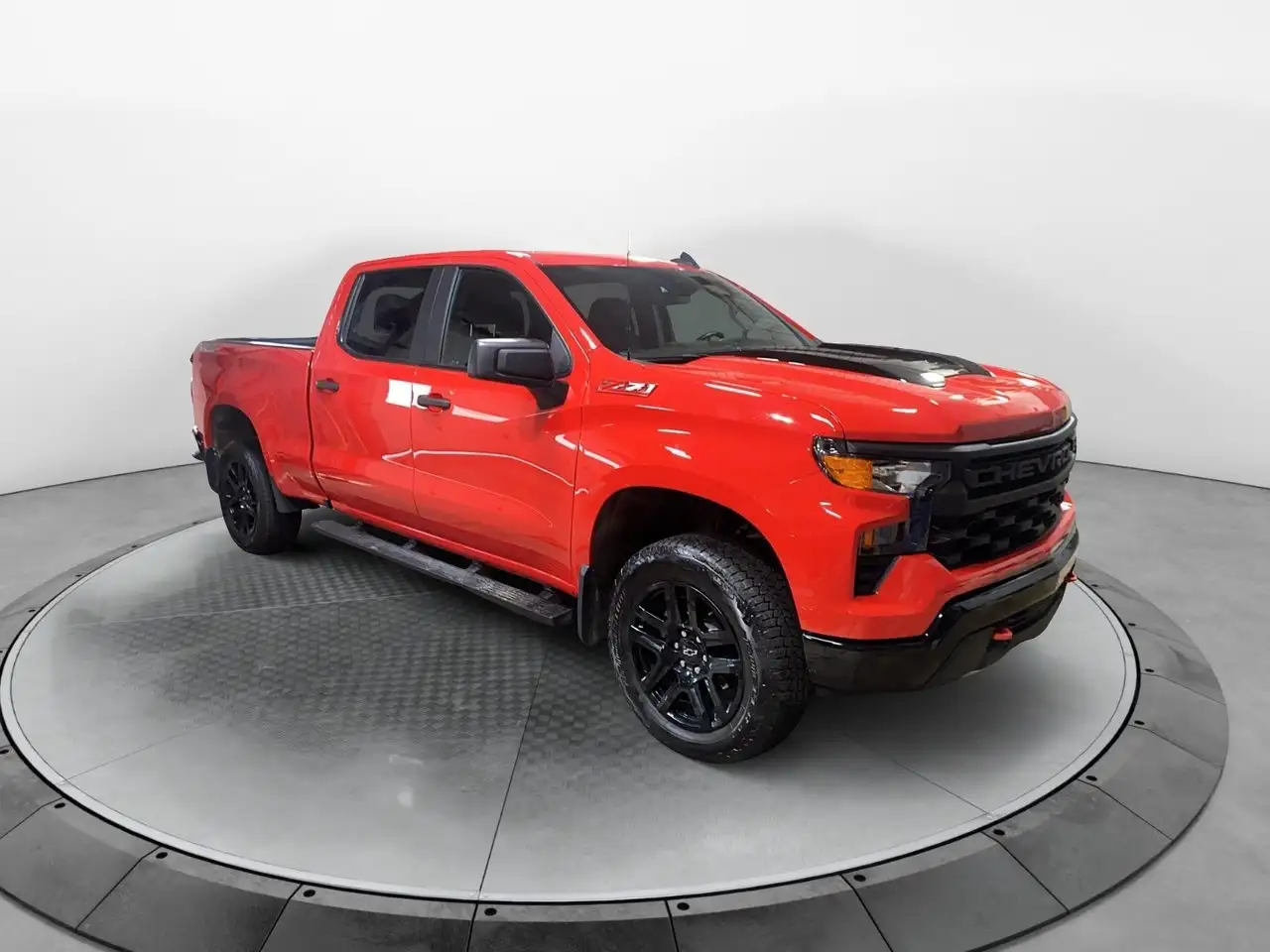 Chevrolet Silverado 1500 - Image 3