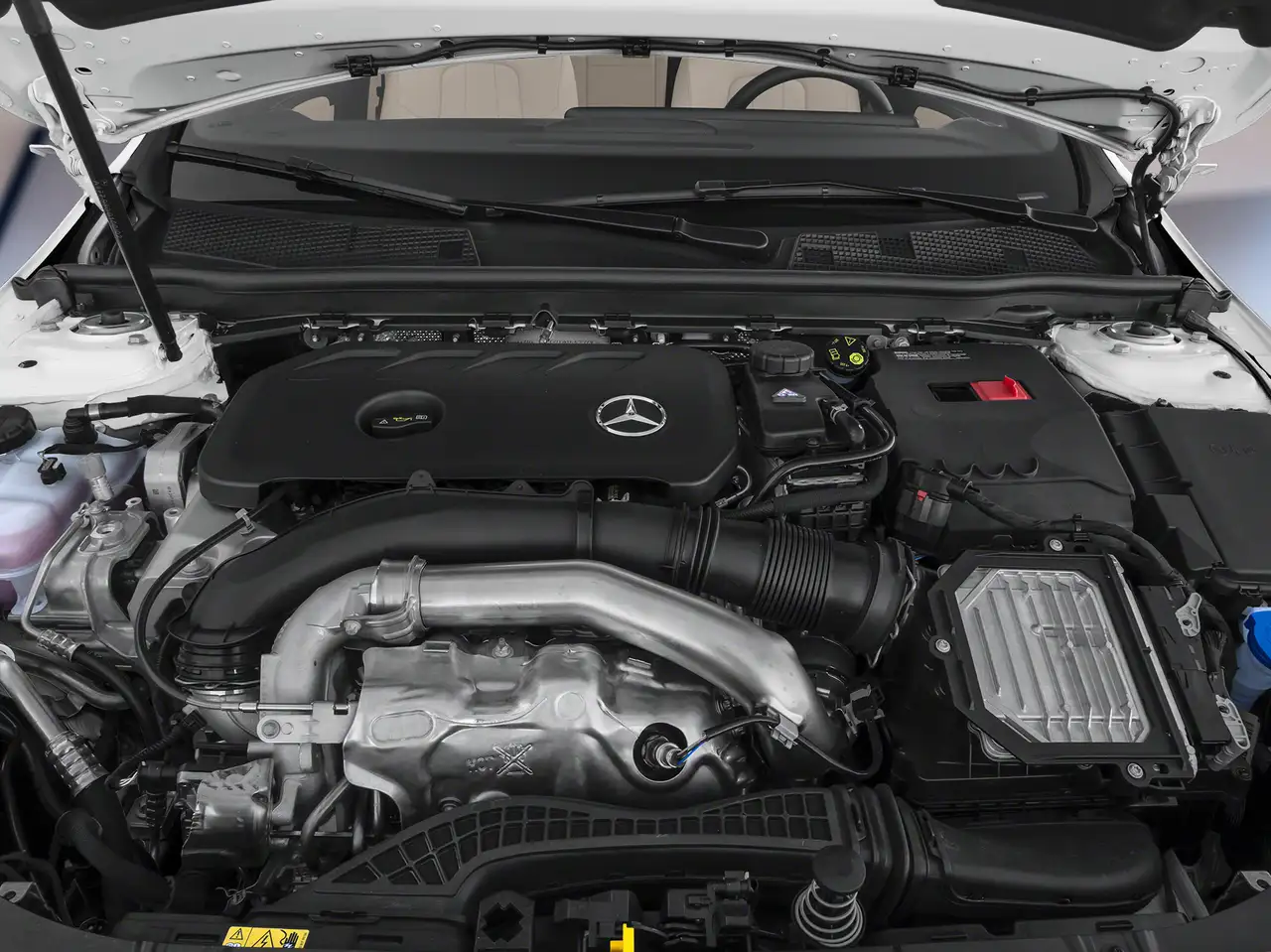 Mercedes-Benz CLA - Image 8