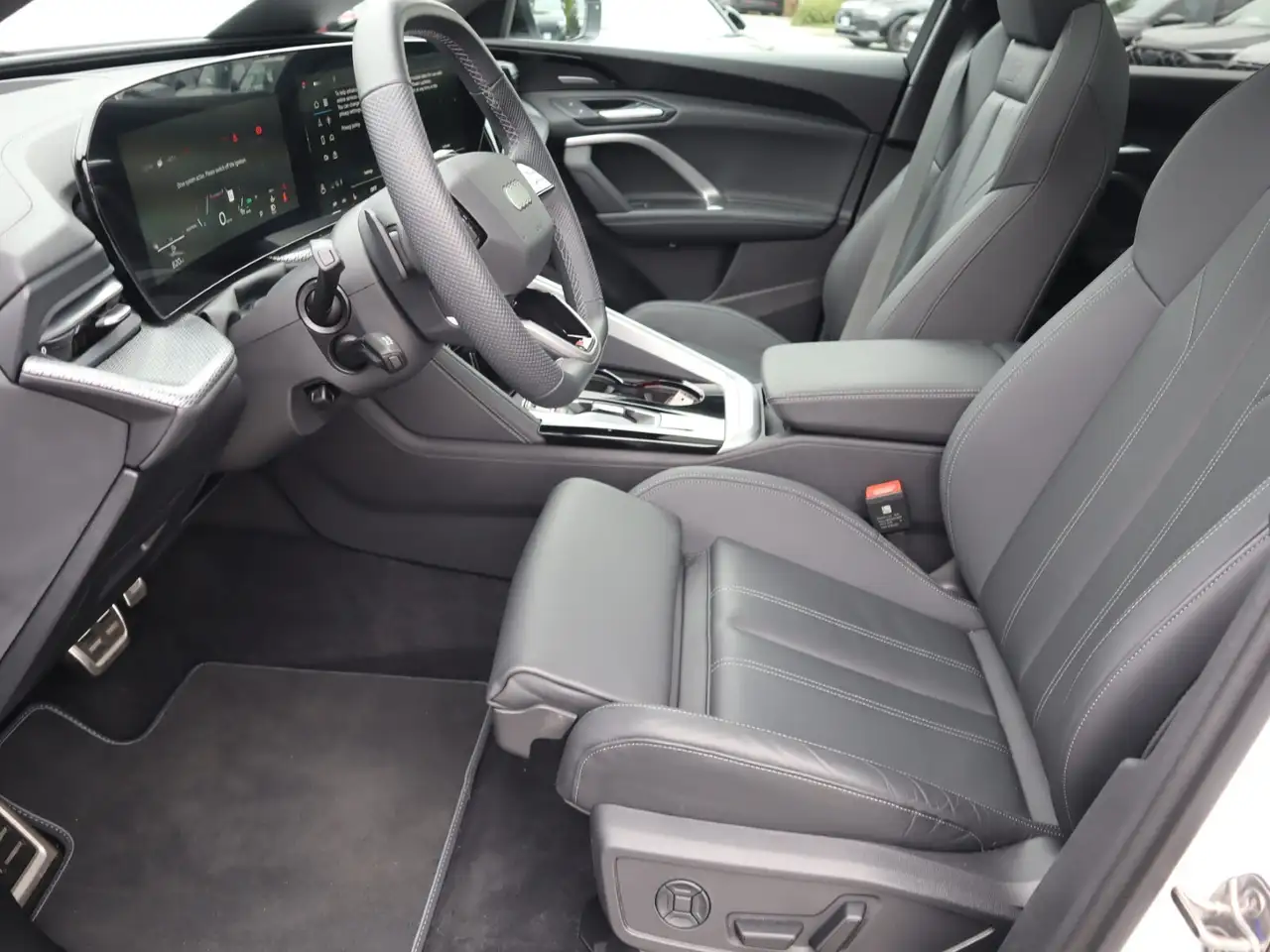 Audi Q5 - Image 9