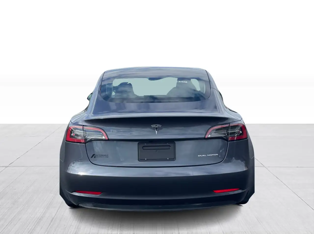 Tesla Model 3 - Image 15