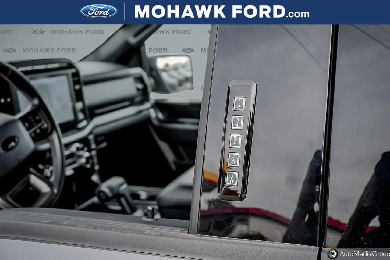 Ford F-150 - Image 23