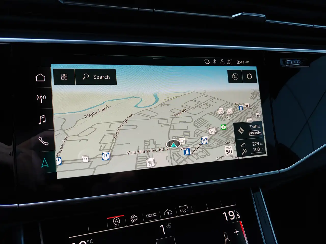 Audi Q7 - Image 33