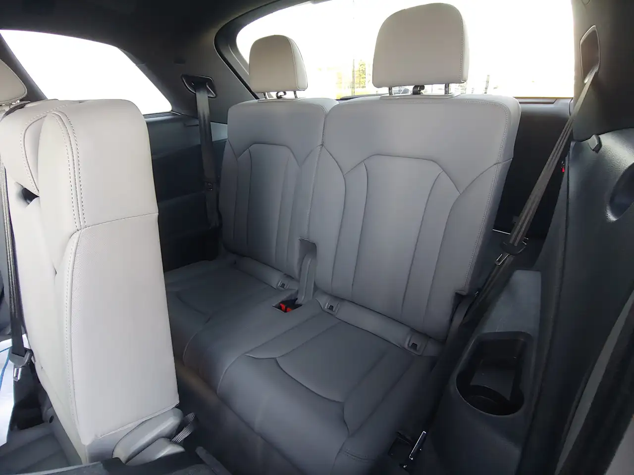 Audi Q7 - Image 15