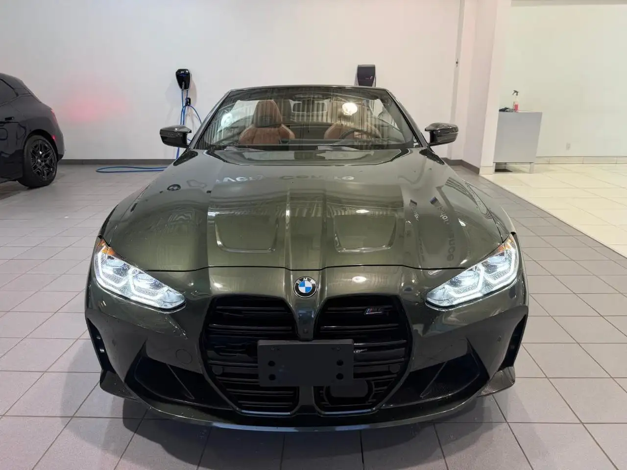 BMW M4 - Image 3