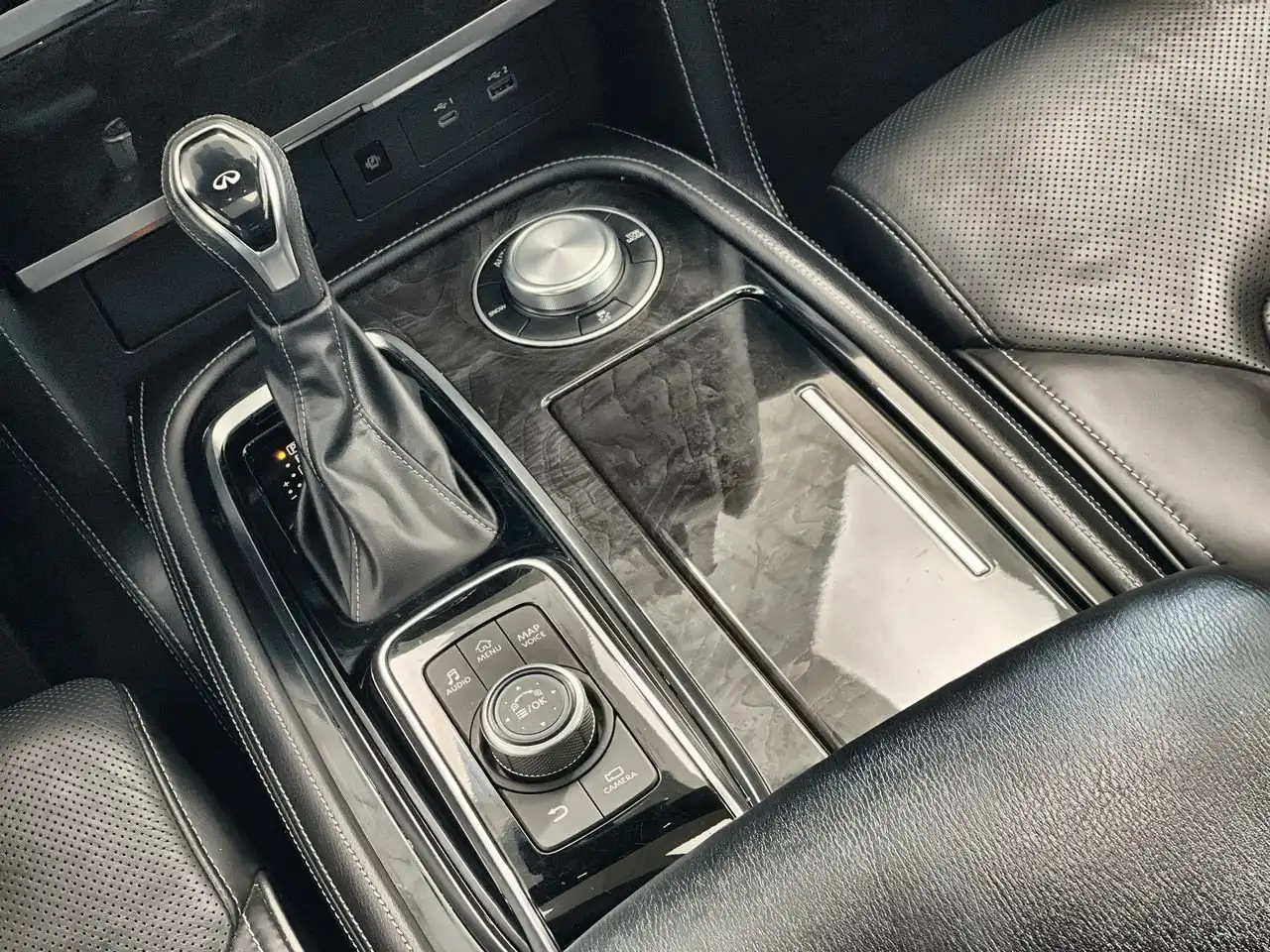 Infiniti QX80 - Image 27