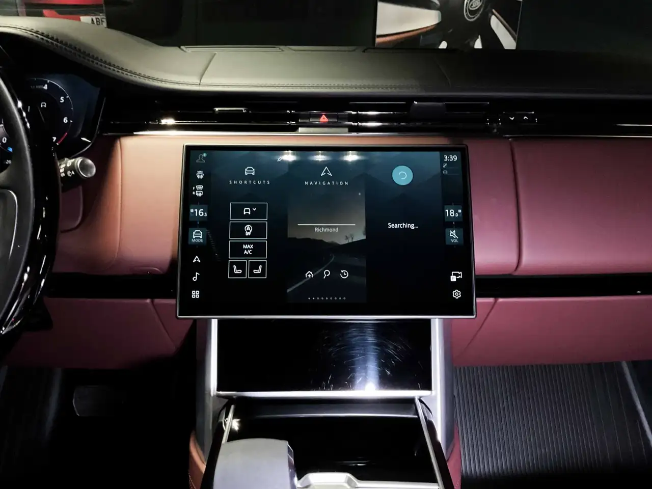 Land Rover Range Rover - Image 16