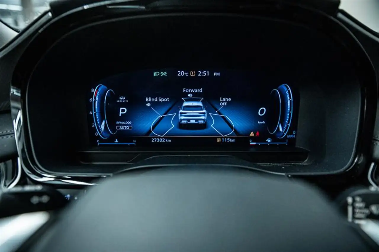 Infiniti QX60 - Image 33