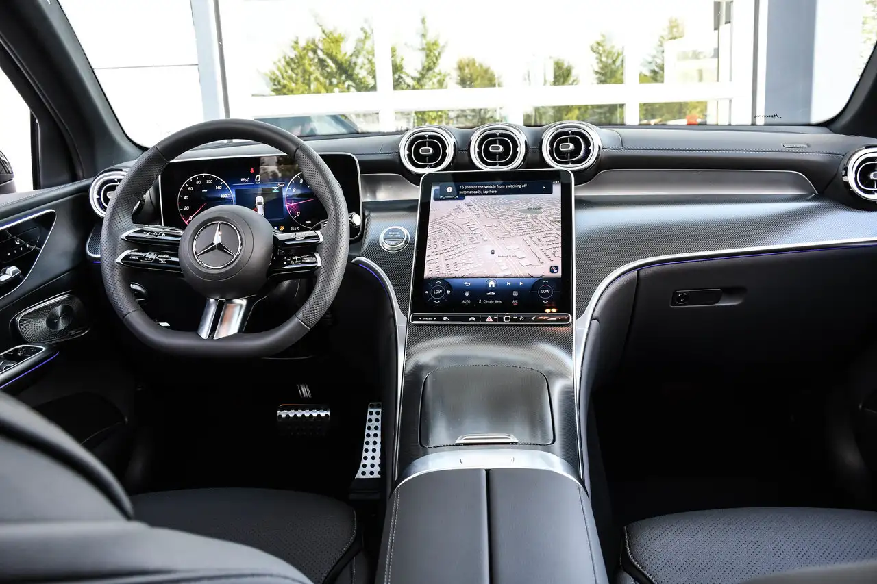 Mercedes-Benz GLC - Image 12