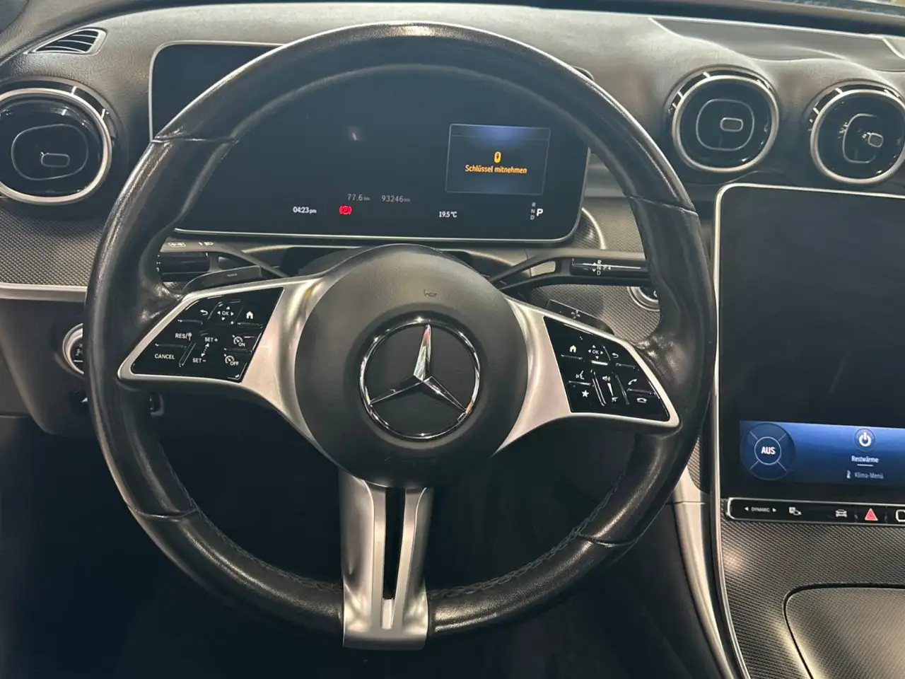 Mercedes-Benz C-Class - Image 12