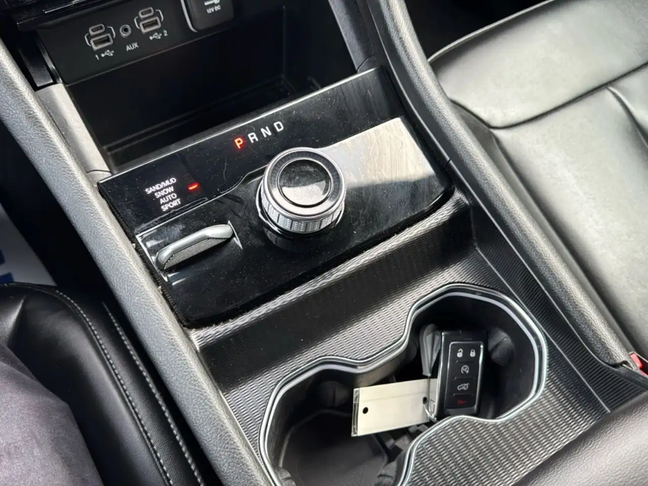 Jeep Grand Cherokee - Image 26