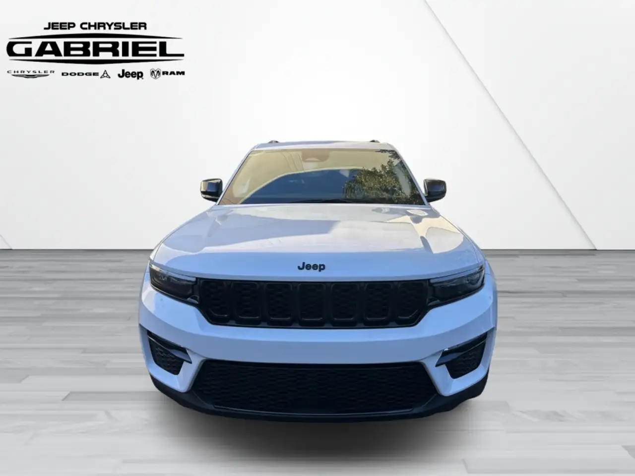 Jeep Grand Cherokee - Image 2
