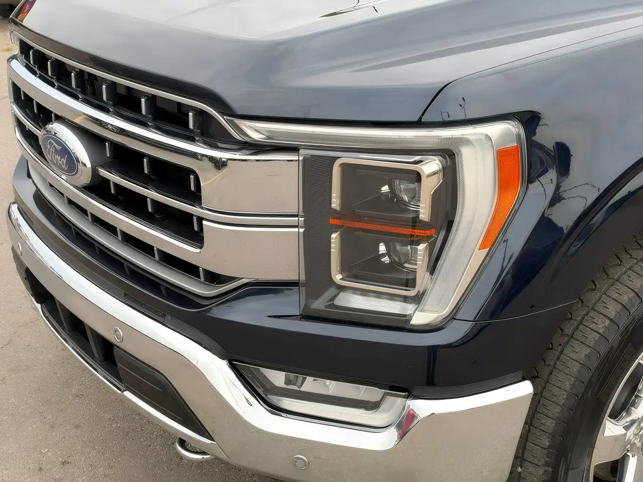 Ford F-150 - Image 8