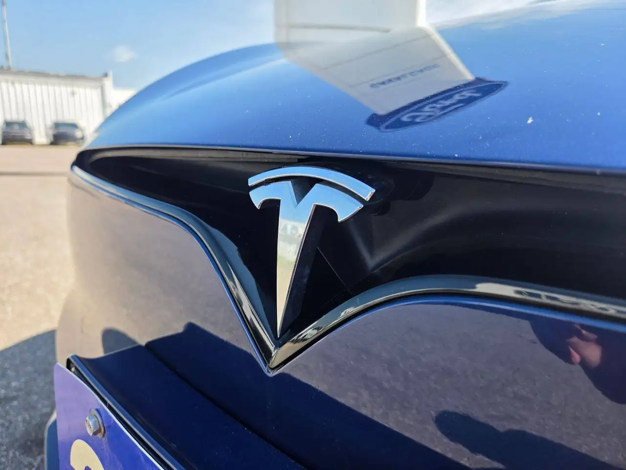 Tesla Model S - Image 8