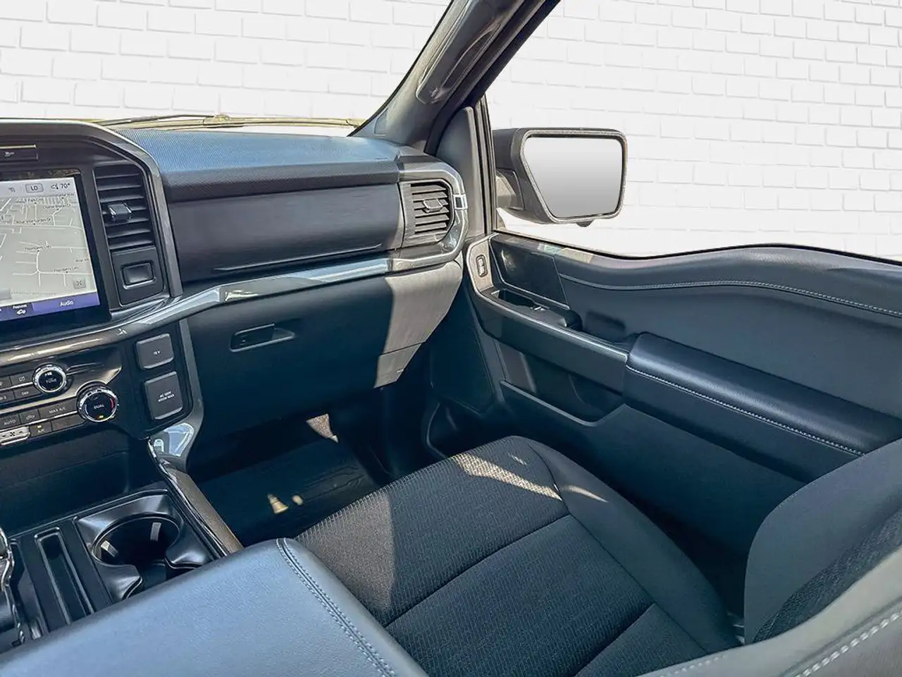 Ford F-150 - Image 29