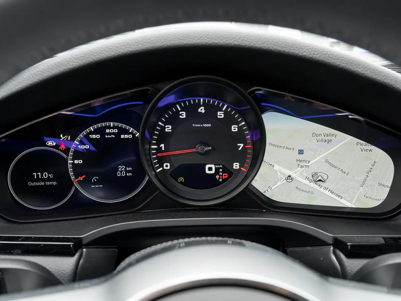 Porsche Cayenne - Image 22