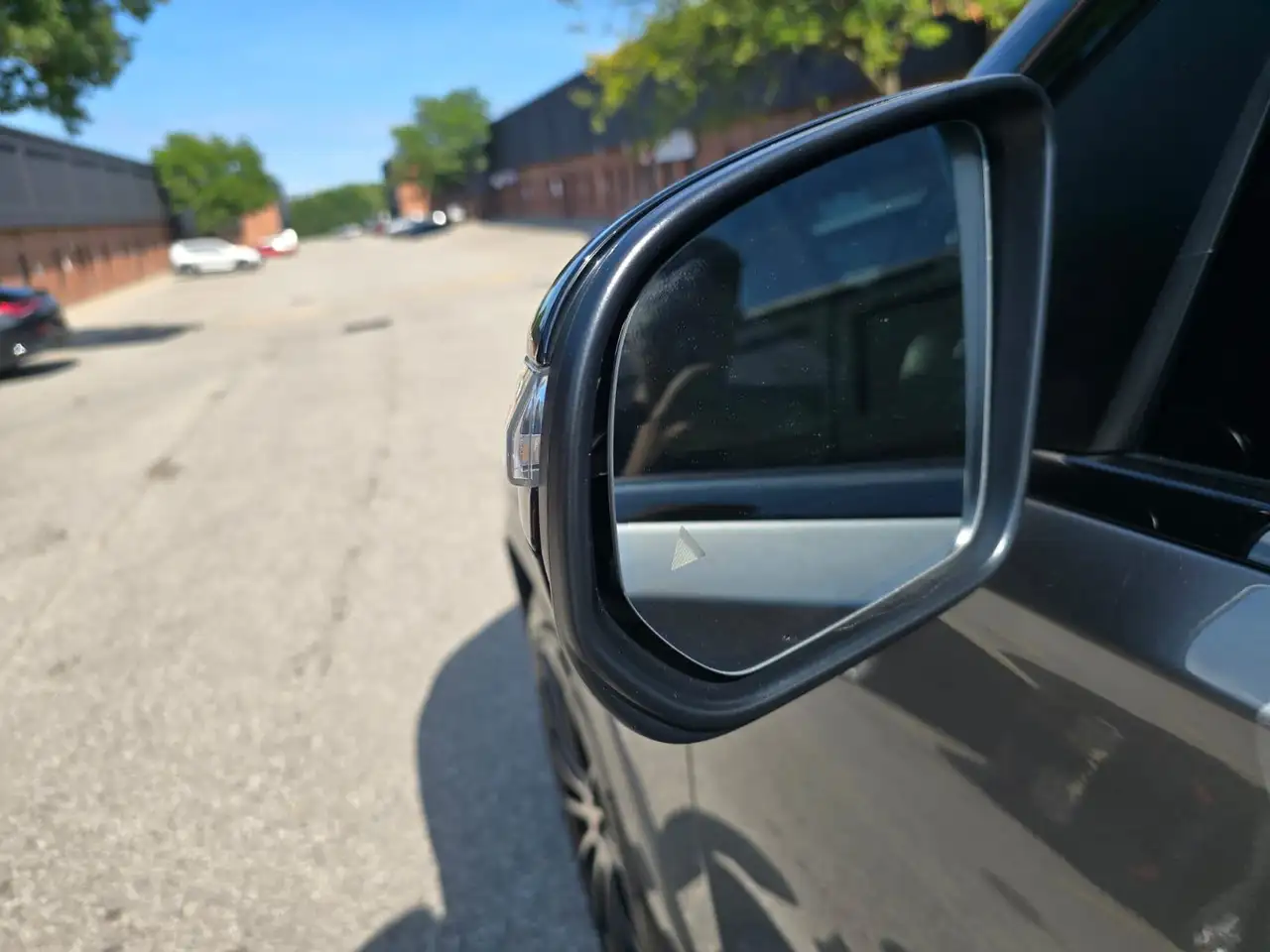 Mercedes-Benz GLE - Image 21