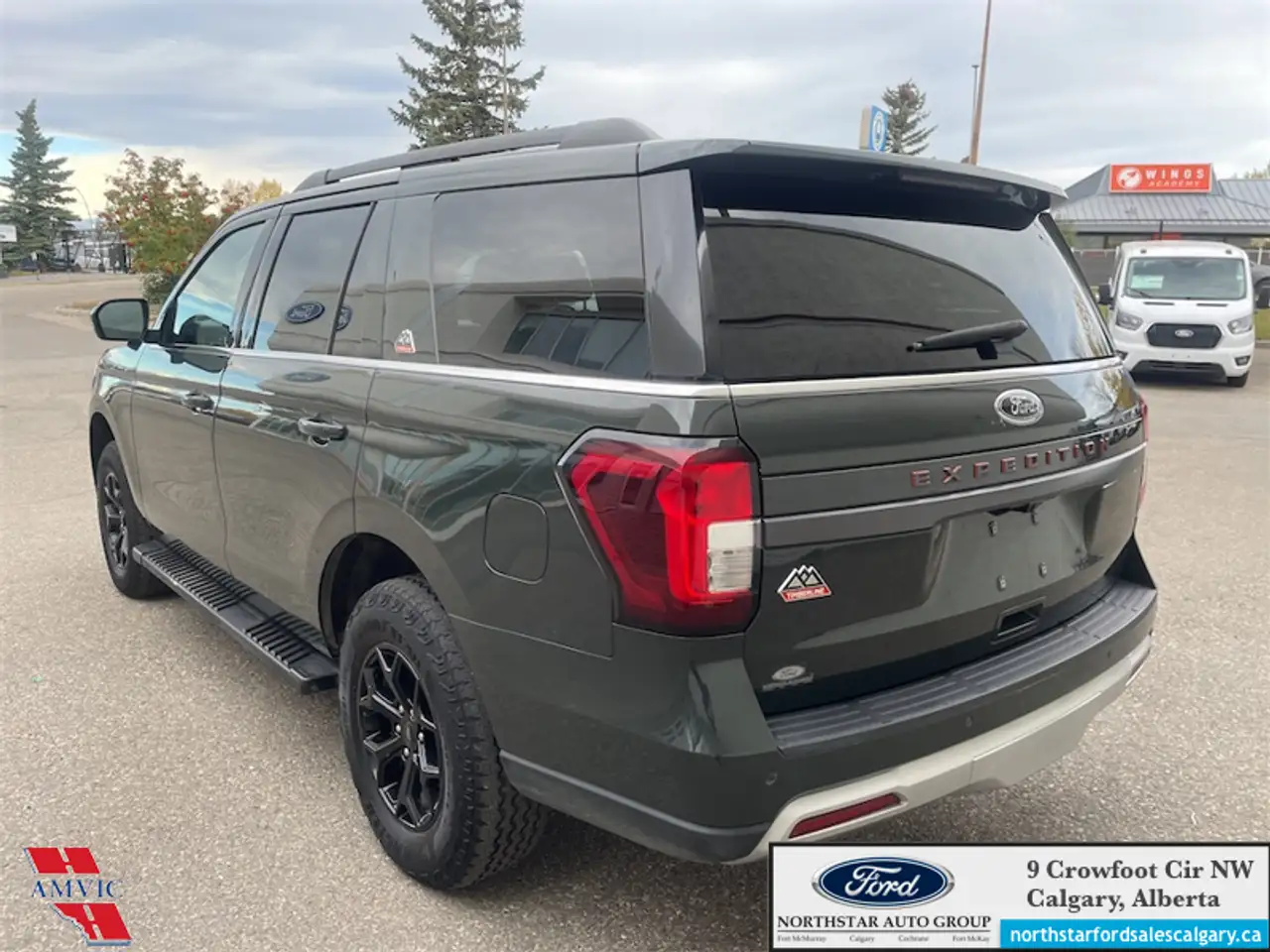 Ford Expedition - Image 7