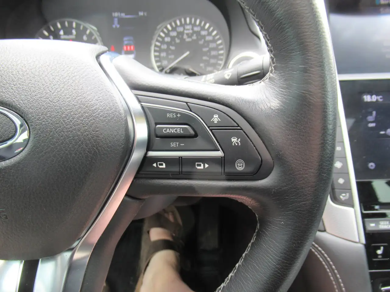 Infiniti Q50 - Image 19