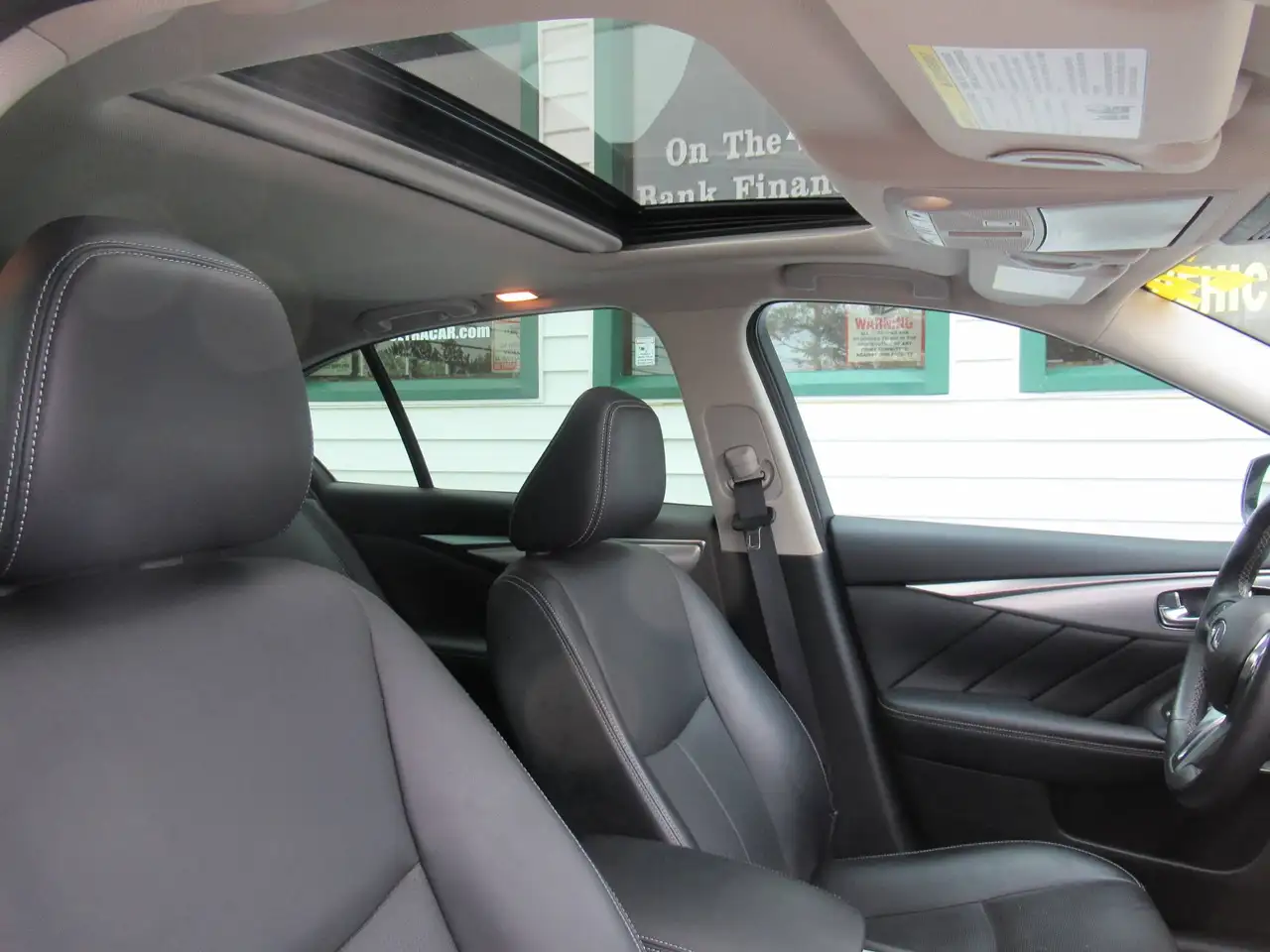 Infiniti Q50 - Image 7