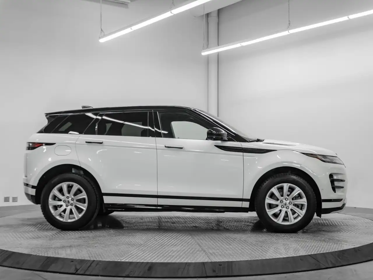 Land Rover Range Rover Evoque - Image 7