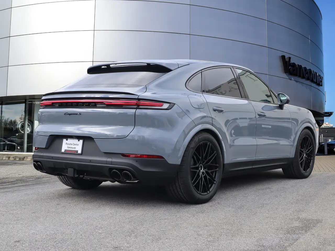 Porsche Cayenne - Image 5