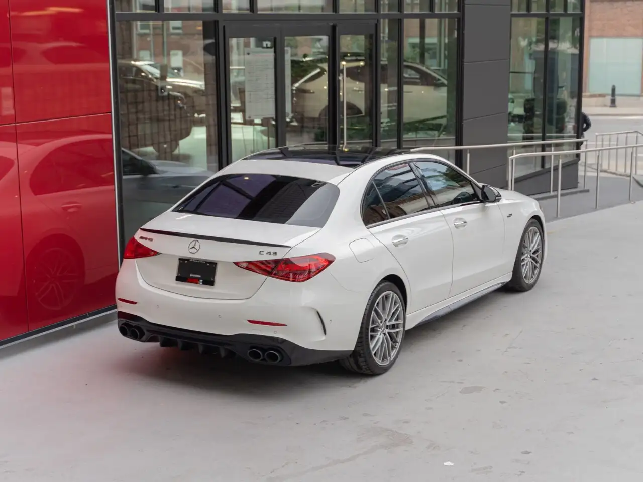 Mercedes-Benz C-Class - Image 7