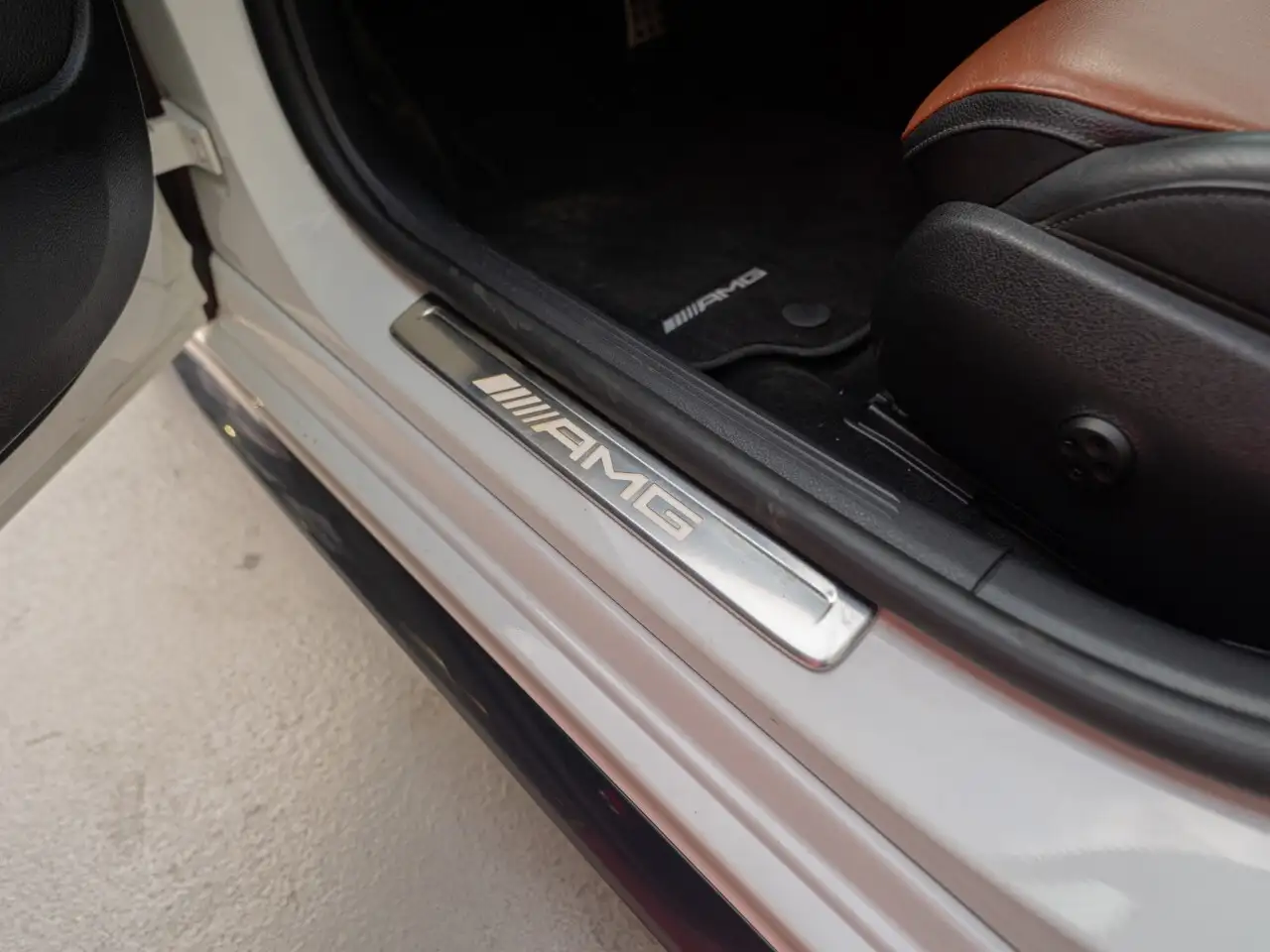 Mercedes-Benz C-Class - Image 23